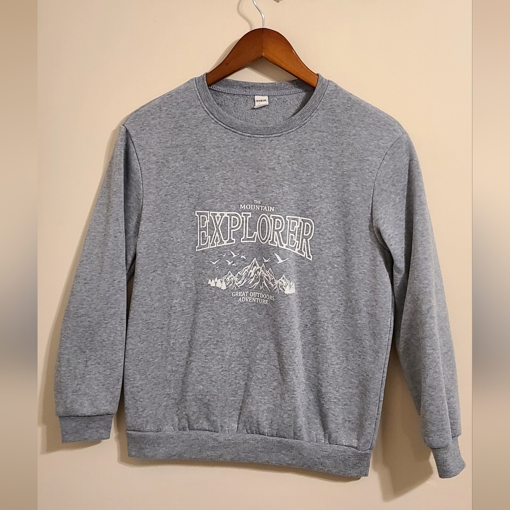 Shein The Mountain Gray Mountain Explorer Crewneck Sweater